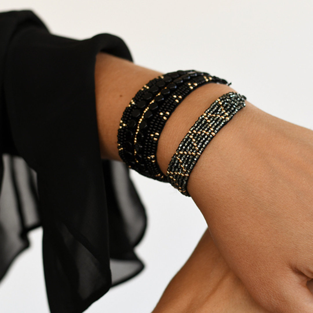 African Maasai Bracelet | Black & Gold